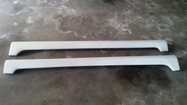 ขาย ชุดสเกิร์ต vios ขาย ชุดสเกิร์ต vios