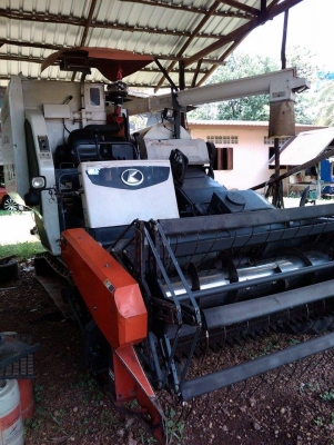 ขายรถเกี่ยวข้าว DC95 พร้อมพ่วงลาก ราคามาคุยกันได้ 087 5224624