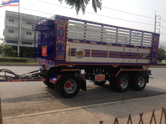 ขายดาวน์ 1,100,000 /380แรงปี58/วิ่ง30,000โล