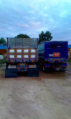 ขายดาวน์ 1,100,000 /380แรงปี58/วิ่ง30,000โล