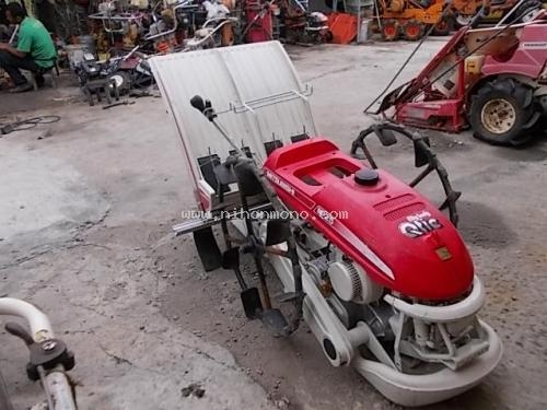 ขายรถปลูกข้าวดำนาแบบเดินตาม  MITSUBISHI    MP25  รหัสสินค้า : 80802997  Line ID: nihonmono หรือเพิ่มเติมไดที่ www.nihonmono.com