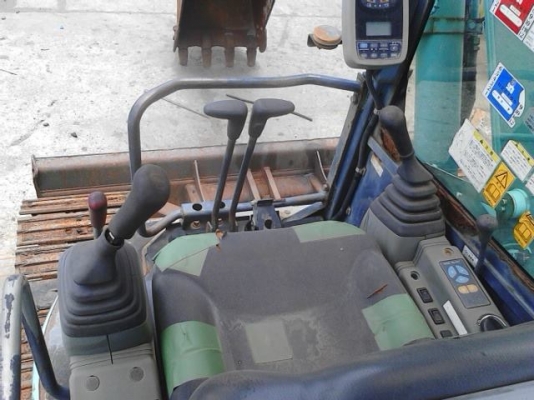 ขาย KOBELCO SK 75 UR รุ่น 3 ES ขาย KOBELCO SK 75 UR รุ่น 3 ES