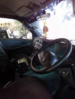 ขายรถตู้Benz MB104 ราคา150000บาท ติดต่อ 087 5224624