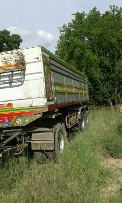 ขายดาวน์ครับ ต้องใช้เงิน350000 DECA320  ปี50พ่วงแม่--ลูก