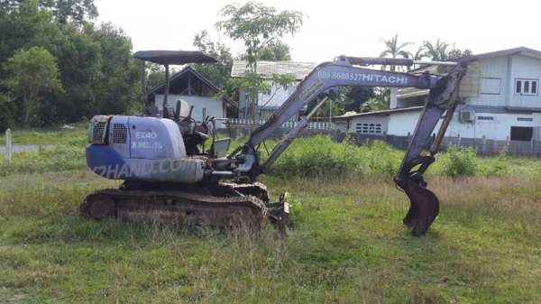 รถแบคโฮ HITACHI EX40