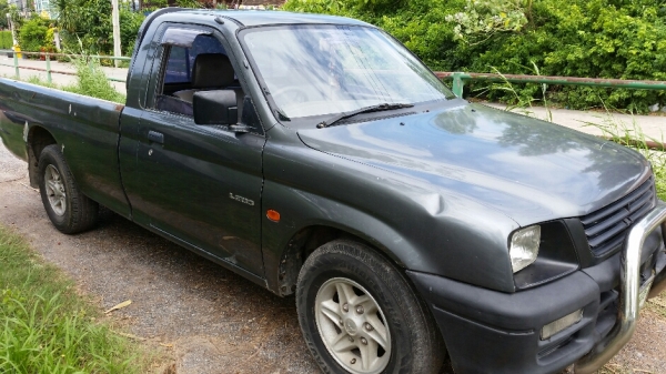 สตาร์ด้า ตัวแรก เครื่องดีเซล 4d56 พร้อมขับโอน ขาย 68,000 บาท