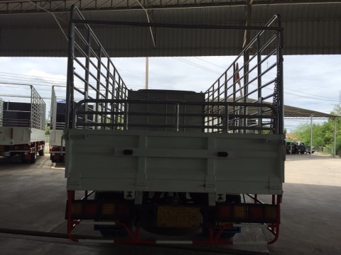 FRR  210  ปี54  วิ่งมา120,000 กม.   ราคา  1,050,000  บาท