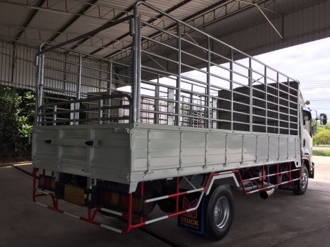 FRR  210  ปี54  วิ่งมา120,000 กม.   ราคา  1,050,000  บาท