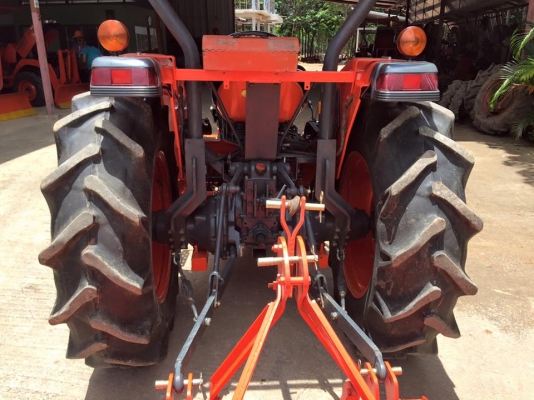 ขายรถไถKubota L4508DI (4WD) พร้อมใบมีดหน้าและเครื่องตัดหญ้าLCSใหม่1.4ม.รถพร้อมใช้งาน