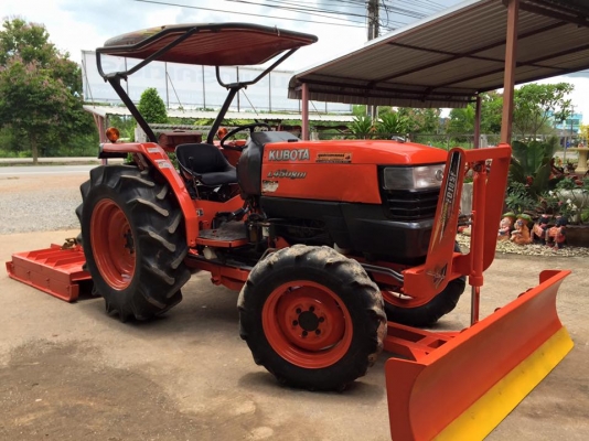 ขายรถไถKubota L4508DI (4WD) พร้อมใบมีดหน้าและเครื่องตัดหญ้าLCSใหม่1.4ม.รถพร้อมใช้งาน