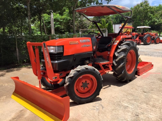 ขายรถไถKubota L4508DI (4WD) พร้อมใบมีดหน้าและเครื่องตัดหญ้าLCSใหม่1.4ม.รถพร้อมใช้งาน