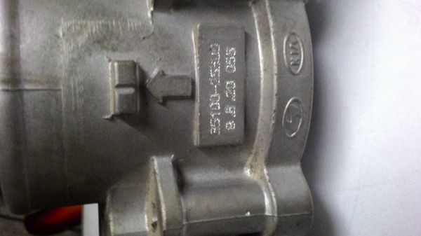 ขายลิ้นปีกผีเสื้อของ ฮุนได โซนาต้าครับ ปี 2000-2006 ครับ ขายลิ้นปีกผีเสื้อของ ฮุนได โซนาต้าครับ ปี 2000-2006 ครับ