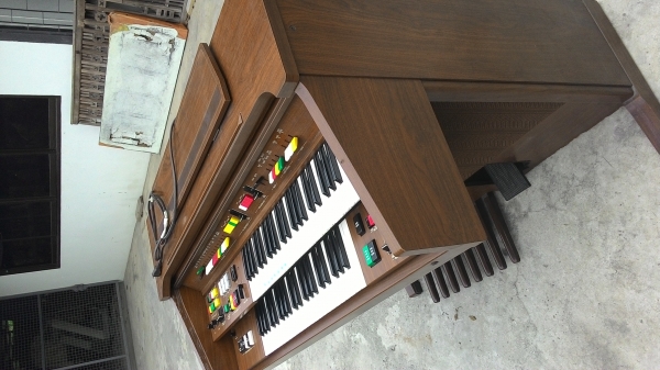 ขายอีเลคโทน yamaha b605 1982 สาภาพสวยๆครับ ขายอีเลคโทน yamaha b605 1982 สาภาพสวยๆครับ