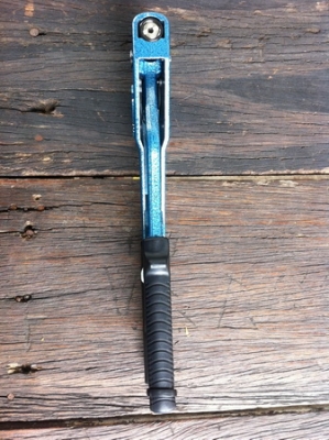 คีมย้ำรีเวท LOBSTER HR-002A