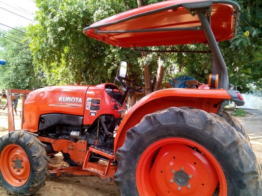 ขายรถไถคูโบต้าL4708 มีใบมีดผาลพรวนพร้อมใช้งานครับ ขายรถไถคูโบต้าL4708 มีใบมีดผาลพรวนพร้อมใช้งานครับ