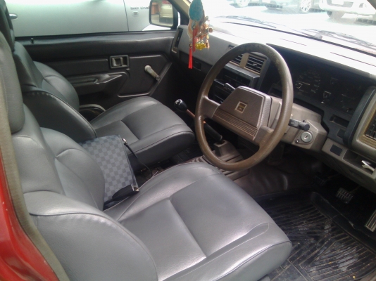 ขาย nissan big m แวนเครื่องเบนซิน