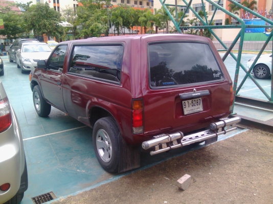 ขาย nissan big m แวนเครื่องเบนซิน