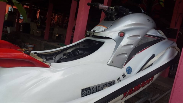 ขายเจทสกี yamaha 1200R สีขาวสภาพสวยเดิมๆ