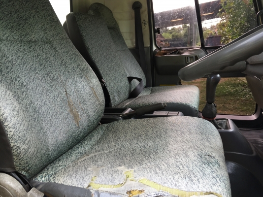 ขาย6ล้อ ตู้เย็น FC4JJ ปี44 เครื่อง 165แรง เทอร์โบอินเตอร์. ยาว 5.50 เมตร ขาย6ล้อ ตู้เย็น FC4JJ ปี44 เครื่อง 165แรง เทอร์โบอินเตอร์. ยาว 5.50 เมตร