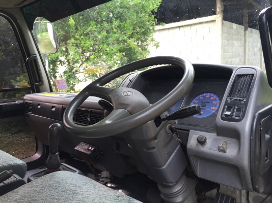 ขาย6ล้อ ตู้เย็น FC4JJ ปี44 เครื่อง 165แรง เทอร์โบอินเตอร์. ยาว 5.50 เมตร ขาย6ล้อ ตู้เย็น FC4JJ ปี44 เครื่อง 165แรง เทอร์โบอินเตอร์. ยาว 5.50 เมตร