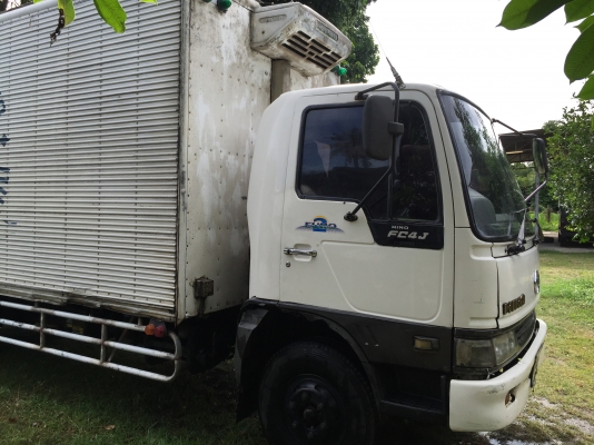 ขาย6ล้อ ตู้เย็น FC4JJ ปี44 เครื่อง 165แรง เทอร์โบอินเตอร์. ยาว 5.50 เมตร