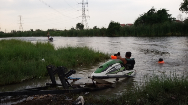 คาวา 650 เรือพร้อมขับ 29,000