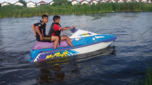 ปลาโอ 700 เรือพร้อมขับ 55,000