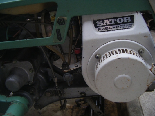 รถดำนา 2 แถว รถดำนา 2 แถว