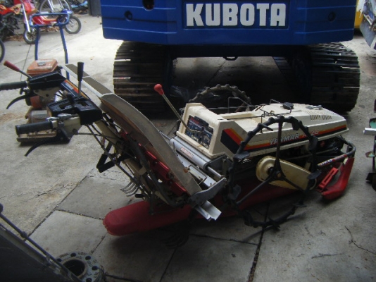 รถดำนา 2 แถว รถดำนา 2 แถว