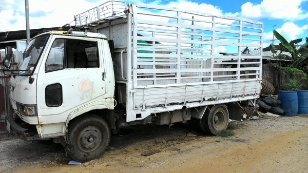 ขายHINO KM310  117 แรง 0876743909