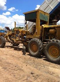 ขายหลายรายการเสนอราคาได้ โล๊ะออก ดั้มพ์10 ล้อ แบคโฮ รถไถ รถเกรด รถบด รถน้ำ และอื่นๆ จำนวนมากตามสภาพ