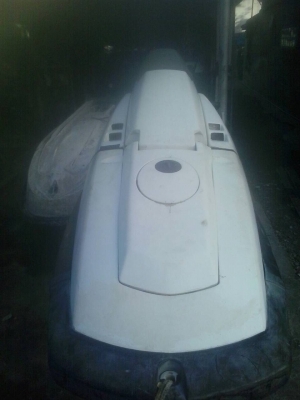 ขายเรือยืนคาวาชากิ650เก่านอกตามสภาพ