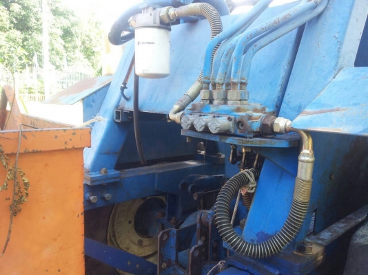 ขายรถไถฟอร์ด 5500 ติดคีบ KK เอกสารเล่มทะเบียนครบ สภาพพร้อมใช้งาน ขายรถไถฟอร์ด 5500 ติดคีบ KK เอกสารเล่มทะเบียนครบ สภาพพร้อมใช้งาน