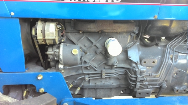 ขายNewholland 5030 เครื่องเสื้อลายปั้มกลม สี่สูบ เกียร์ 8x8 สองเพลาเจ้าของซื้อมาไม่ได้้ใช้งาน ขายNewholland 5030 เครื่องเสื้อลายปั้มกลม สี่สูบ เกียร์ 8x8 สองเพลาเจ้าของซื้อมาไม่ได้้ใช้งาน