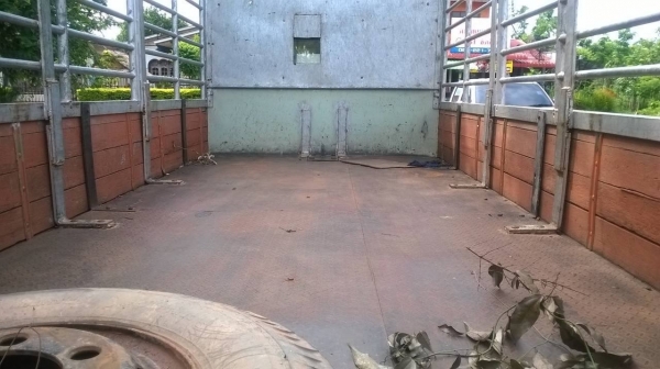 ขาย 6 ล้อ HINO FB2WGLA ยาว 5.50 เมตร เครื่อง WO4D 120 แรงม้า คัสซีสวยตลอดเส้น แอร์เย็น ยางเต็ม ทะเบียนพร้อมโอนครับ