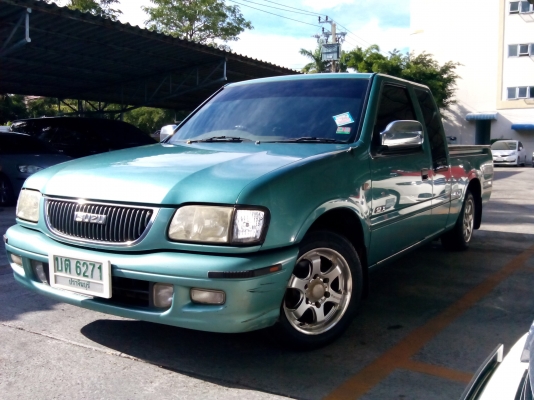 ขาย isuzu dragon power 2.5 slx cab m/t ปี 2000 รุ่นท็อปสุด ไฟฟ้าทั้งคัน หารถสวย ดี คันนี้เลย