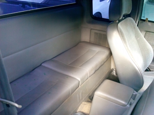 ขาย isuzu dragon power 2.5 slx cab m/t ปี 2000 รุ่นท็อปสุด ไฟฟ้าทั้งคัน หารถสวย ดี คันนี้เลย ลดสุดๆ เหลือ 225000