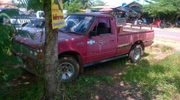 ขายกระบะ NISSAN SD23 ตอนเดียว คัสซีมีปะนิดหน่อย รถใช้งานได้ปกติ ทะเบียนพร้อมครับ