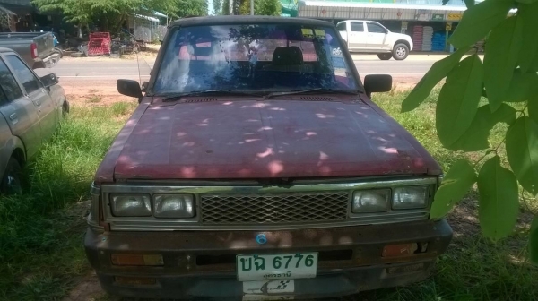 ขายกระบะ NISSAN SD23 ตอนเดียว คัสซีมีปะนิดหน่อย รถใช้งานได้ปกติ ทะเบียนพร้อมครับ