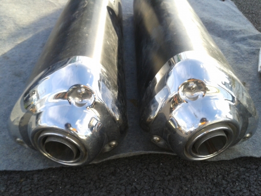 ปลายท่อ ฮายา ขายคุ่ละ 2500 บาท ปลายท่อ ฮายา ขายคุ่ละ 2500 บาท