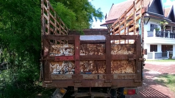 ขาย 6 ล้อ ISUZU KS22 ยกหัวได้ เครื่อง 4BD1 110 แรงม้า คัสซีสวยตลอดเส้น มีคอกเหล็กพร้อมบรรทุก ทะเบียนพร้อมโอนครับ