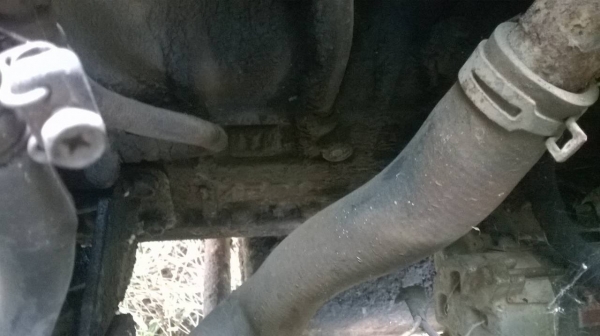 ขาย 6 ล้อ ISUZU KS22 ยกหัวได้ เครื่อง 4BD1 110 แรงม้า คัสซีสวยตลอดเส้น มีคอกเหล็กพร้อมบรรทุก ทะเบียนพร้อมโอนครับ