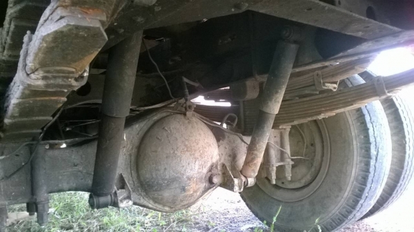 ขาย 6 ล้อ ISUZU KS22 ยกหัวได้ เครื่อง 4BD1 110 แรงม้า คัสซีสวยตลอดเส้น มีคอกเหล็กพร้อมบรรทุก ทะเบียนพร้อมโอนครับ