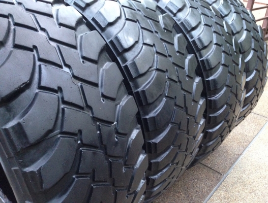 ยาง Mud Bridgestone 32 11.5 R15 เหมาะสำหรับเข้าไร่เข้าสวน ลุยได้อีกนานครับ