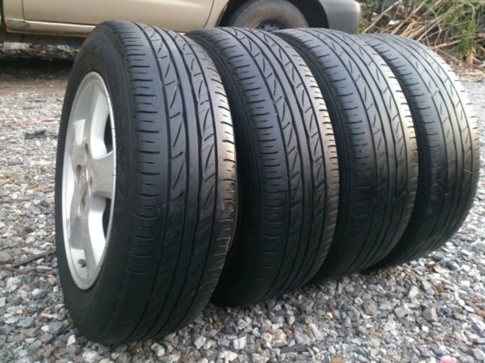 ขายแม็กTOYOTA 4รูขอบ14 พร้อมยาง บริดสโตน175/65R14  ถูกๆ  จำนวน 1 ชุด 2000