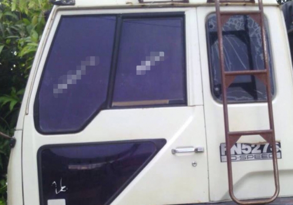 **659,000 บ.ต่อรอง/// เทนเลอร์10ล้อ2เพลา MITSU FUSO-TD 195 หางพับขึ้นรถเกี่ยวข้าว **ขาย เทนเลอร์ MITSU FUSO-TD 195 หลงทีดี 10ล้อ2เพลา หางปลาขนรถเกี่ยวข้าว พร้อมใช้ ราคาเบา MITSUBISHI FN527M-TD3958 6D16-195HP 10SPEED ปี39 เครื่องเดิม เกียร์เดิม เครื่องดี แ