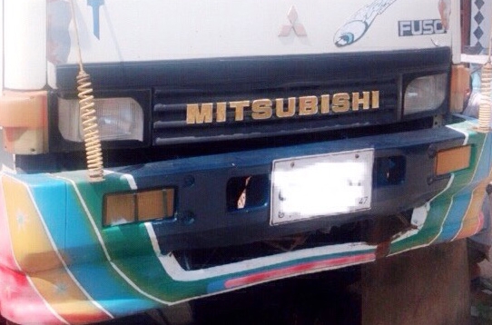 **659,000 บ.ต่อรอง/// เทนเลอร์10ล้อ2เพลา MITSU FUSO-TD 195 หางพับขึ้นรถเกี่ยวข้าว **ขาย เทนเลอร์ MITSU FUSO-TD 195 หลงทีดี 10ล้อ2เพลา หางปลาขนรถเกี่ยวข้าว พร้อมใช้ ราคาเบา MITSUBISHI FN527M-TD3958 6D16-195HP 10SPEED ปี39 เครื่องเดิม เกียร์เดิม เครื่องดี แ