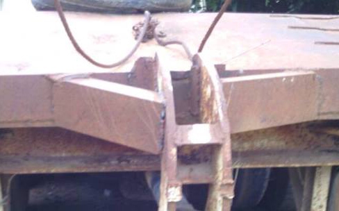 **659,000 บ.ต่อรอง/// เทนเลอร์10ล้อ2เพลา MITSU FUSO-TD 195 หางพับขึ้นรถเกี่ยวข้าว **ขาย เทนเลอร์ MITSU FUSO-TD 195 หลงทีดี 10ล้อ2เพลา หางปลาขนรถเกี่ยวข้าว พร้อมใช้ ราคาเบา MITSUBISHI FN527M-TD3958 6D16-195HP 10SPEED ปี39 เครื่องเดิม เกียร์เดิม เครื่องดี แ