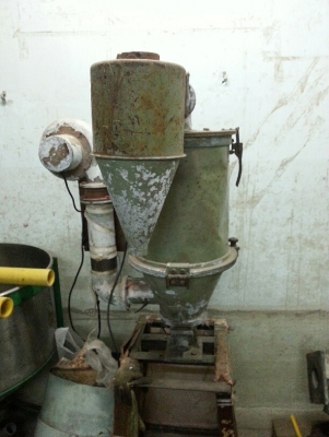 ขายตู้อบเม็ดพลาสติก hopper 25 150 200 kgs