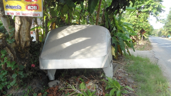 ขายโครงหลังคา กะบะนิสสัน ใส่รุ่นอื่นได้ครับสภาพดีครับ ขายโครงหลังคา กะบะนิสสัน ใส่รุ่นอื่นได้ครับสภาพดีครับ